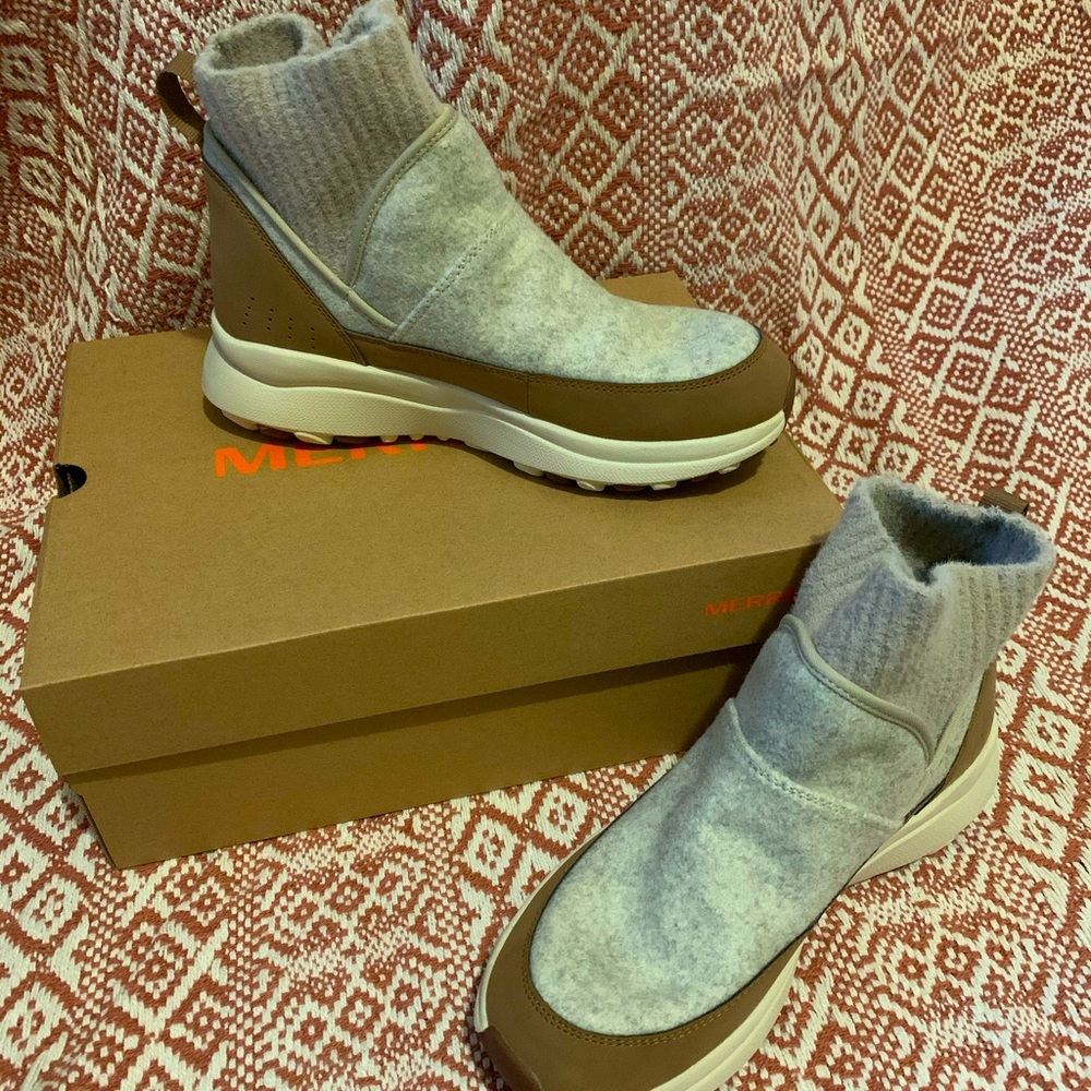 Women’s Merrell Cloud Renew Bluff